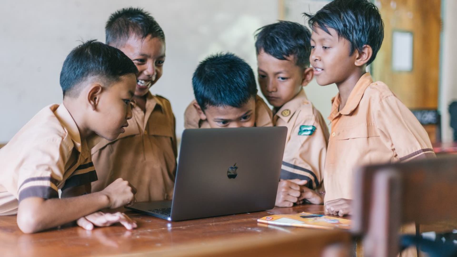 Selamat Datang di SMK Seni